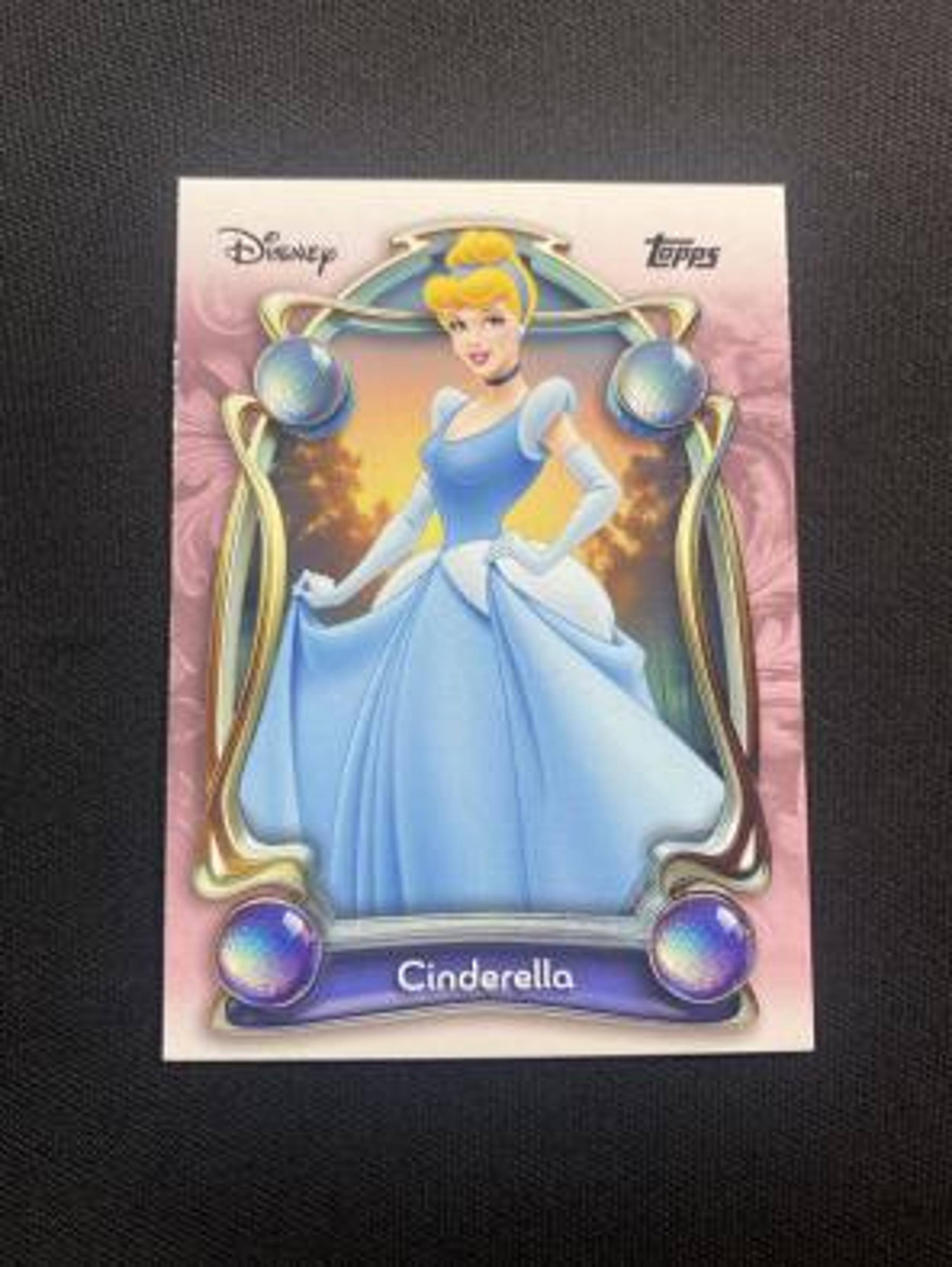 Cinderella Winter Variation trading card from 2025 Topps 2025 Topps Disney Wonder